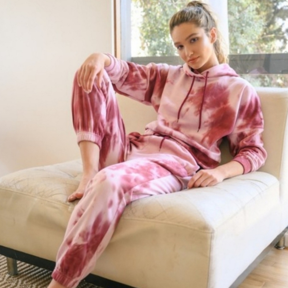 NWT! Hoodie and jogger Lounge Set